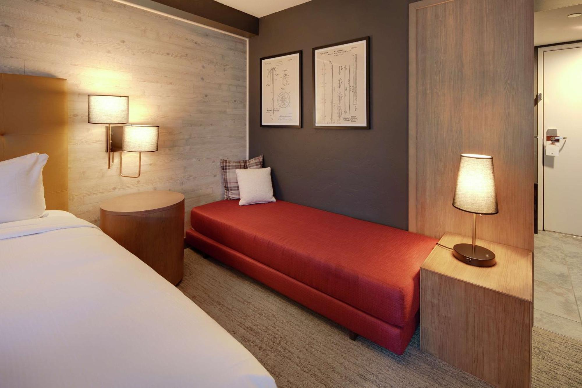Highline Vail - A Doubletree By Hilton Hotel Exterior photo